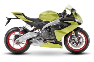Aprilia RS 660 – High-performance middleweight sportbike with advanced aerodynamics, available for import from India to global markets.
