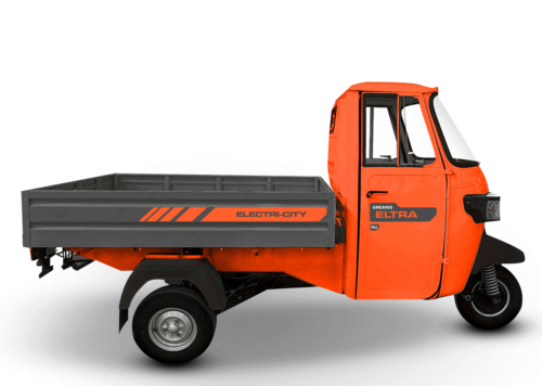 Greaves Eltra Pickup – A versatile electric cargo vehicle, ready for export from India.